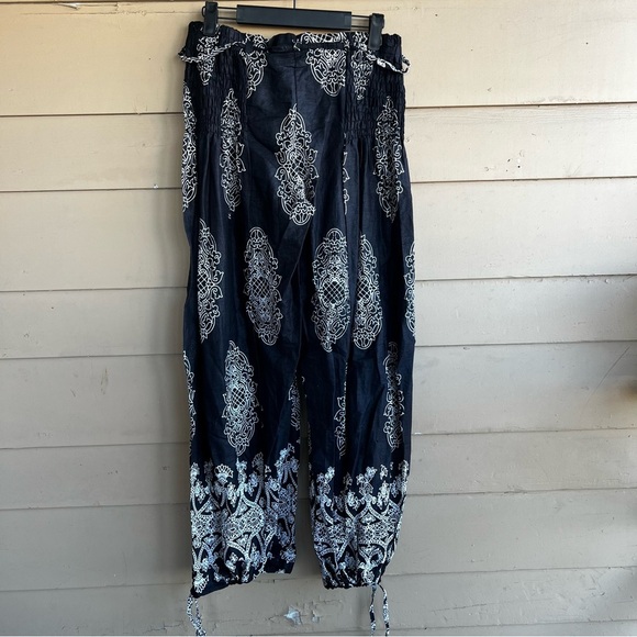 Boho Wide Leg Pants - Size One Size - Picture 5 of 5
